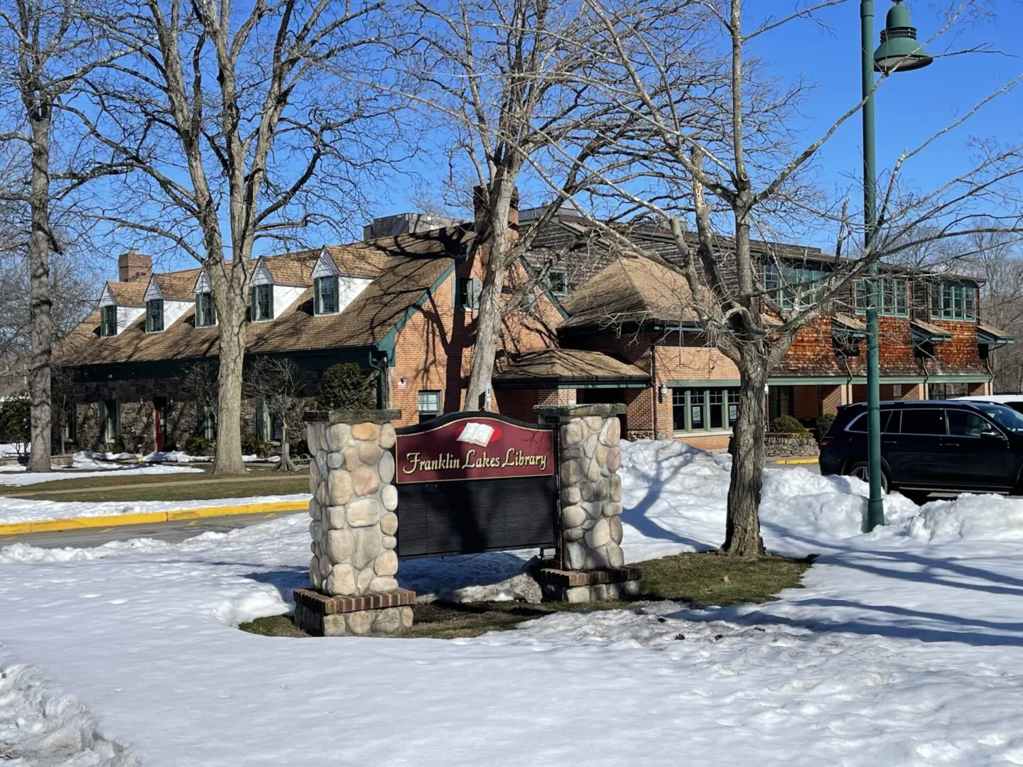 Franklin Lakes Public Library in Franklin Lakes NJ